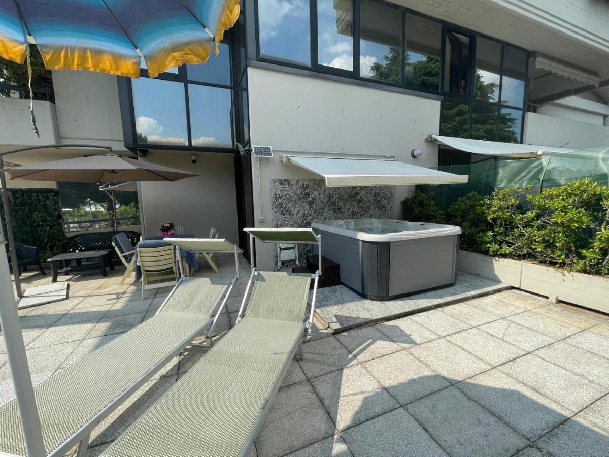 Garda Fantasy Paradise Silver O Gold Desenzano del Garda Dış mekan fotoğraf